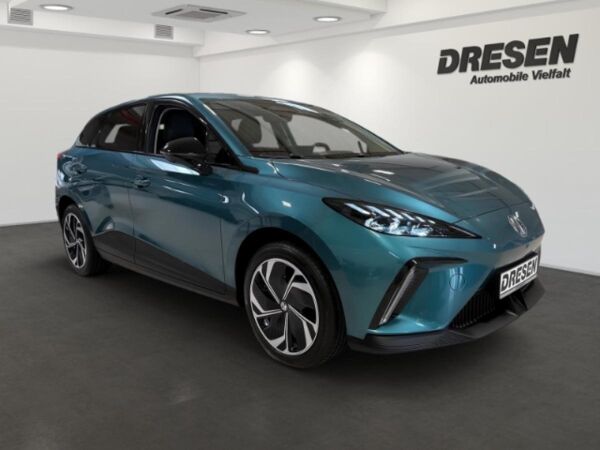 MG MG4 4 Luxury MCE LUX+Digitales Cockpit+360 Kamera+LED ACC Apple CarPlay Android+Auto Klimaautom bild 2