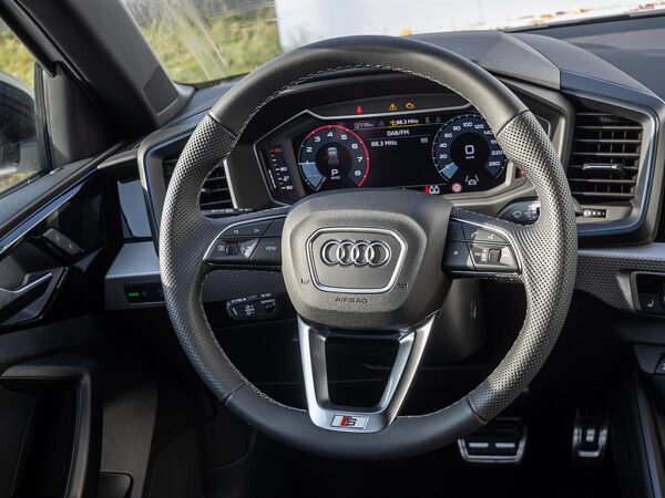 Audi A1 allstreet 30 TFSI bild 7