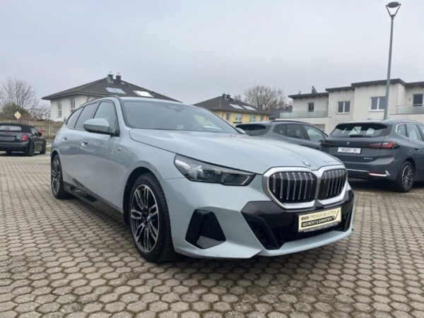 BMW 520 d M Sport touring/Navi/HUD/StandHZG/AHK/ACC bild 7