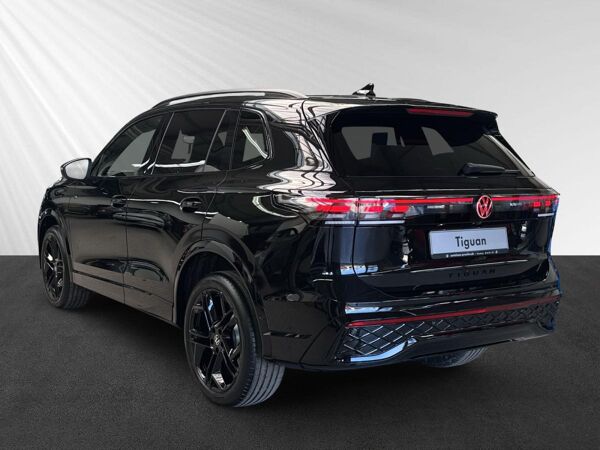 Volkswagen Tiguan R-Line 2,0 l TDI SCR 4MOTION 193 PS 7-Gang-DSG AHK + PANO + MATRIX - Gewerbekunden bild 4