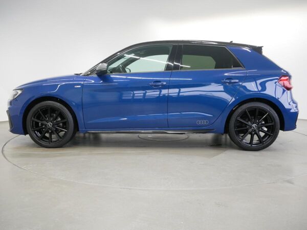 Audi A1 Sportback 35 TFSI S line LED virt. Cock. NAVI+ PDC+ bild 4