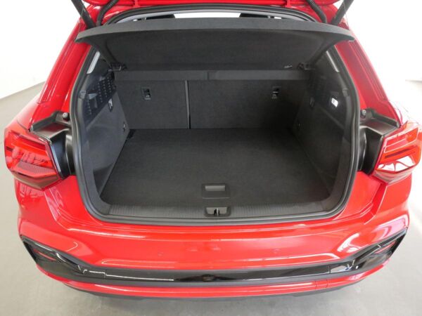 Audi Q2 40 TFSI quattro S tro. S line MATRIX AHK bild 7
