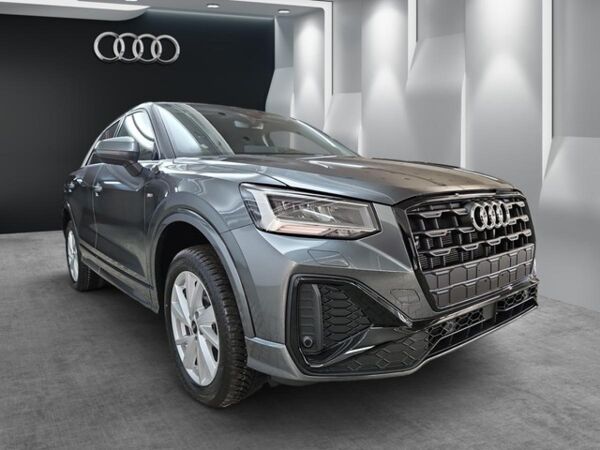 Audi Q2 S-Line Allwetter AHK bild 2