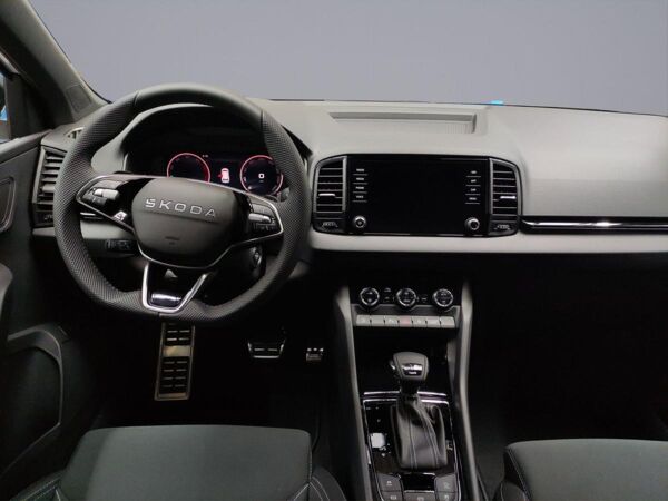 Skoda Karoq Sportline 2.0 TDI DSG 4x4 AHK NAVI ALLRAD bild 5
