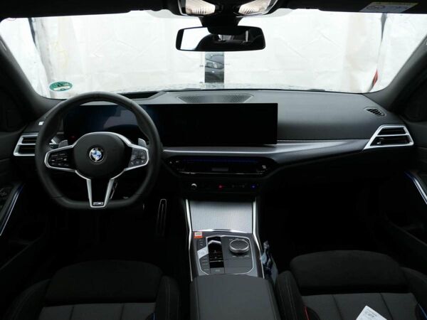 BMW 320 d xDrive Touring "M-Sport" Head-Up, DrivAss, ACC, ParkAss+, uvm. bild 5