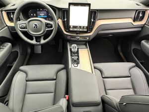 Volvo XC60 T8 Plus Bright/Allwetter/ HUD/ PANO / 360/ 0,5%/ Sofort! bild 5