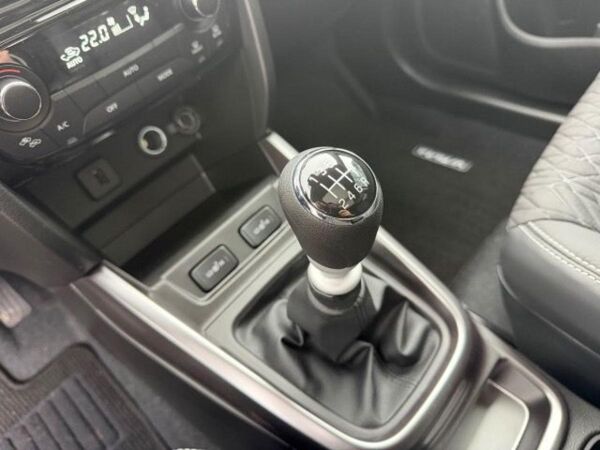 Suzuki Vitara 1.4 BOOSTERJET Hybrid Comfort+ bild 3