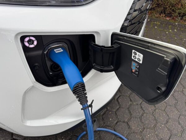 Ford Transit Custom BEV ⚡️🔋 Trend 320 L1 | AHK+Rückfahrkamera+Tempomat+Klimaautom.+LED bild 5