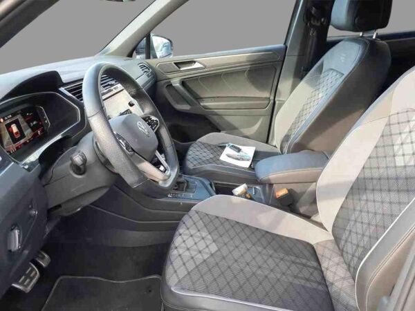 Volkswagen Tiguan 1.5 TSI R-Line Black-Style Head-Up Park-Lenk bild 4
