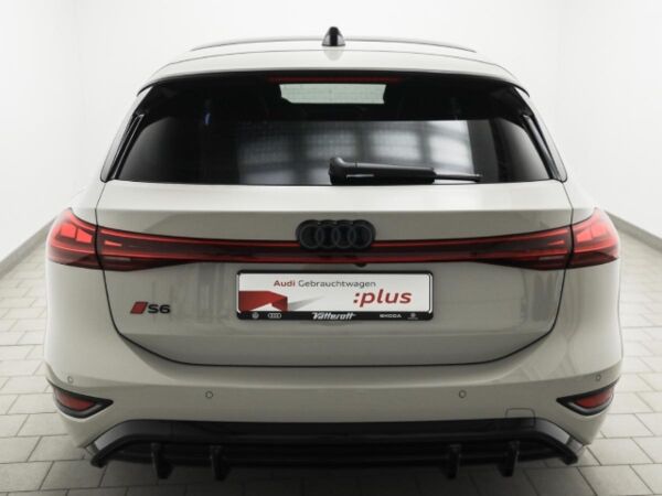 Audi S6 e-tron Avant quattro edition one beige B&O Virtuell bild 5