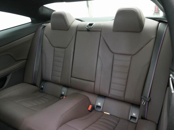 BMW M440i i xDrive M Sportpaket Pro*19 Zoll*Standheizung*Harman Kardon* uvm. bild 4