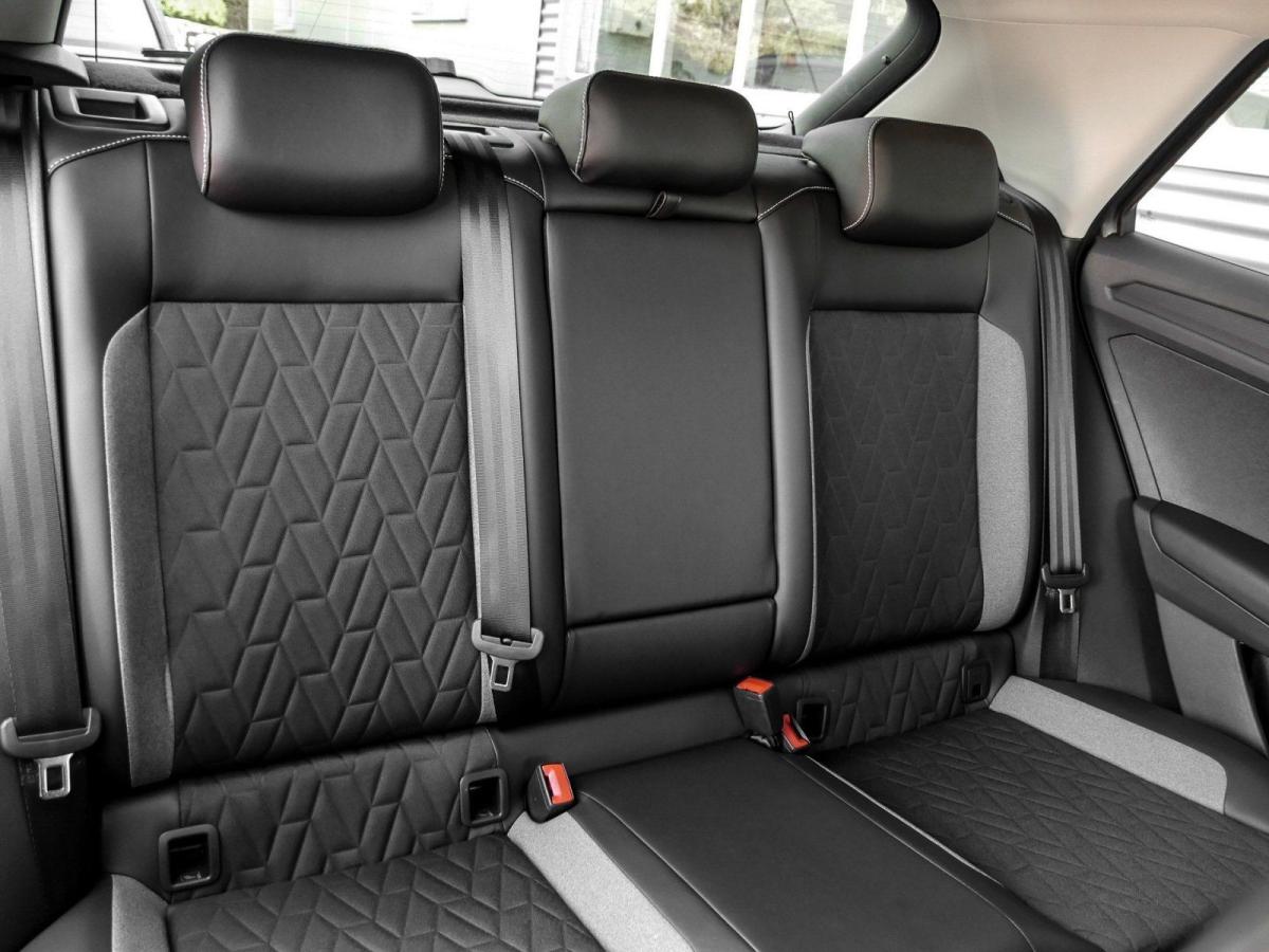 Volkswagen T-Roc 1.0 TSI GOAL ACC LED NAVI APP-CONNECT bild 4