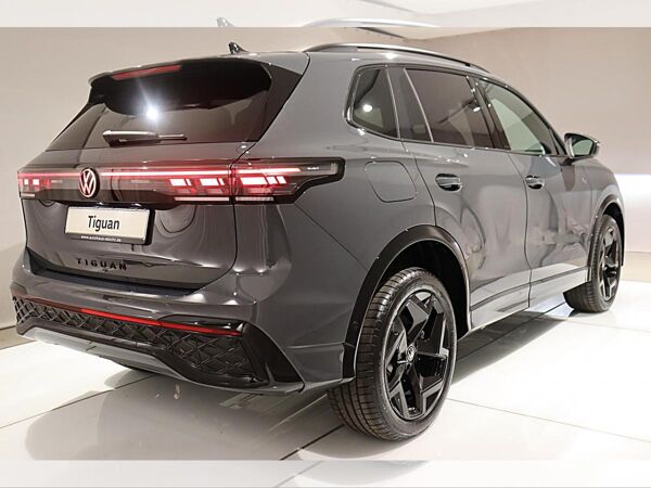 Volkswagen Tiguan R-Line 1.5l eHybrid DSG BlackStyle AHK Anschlussgarantie bild 3
