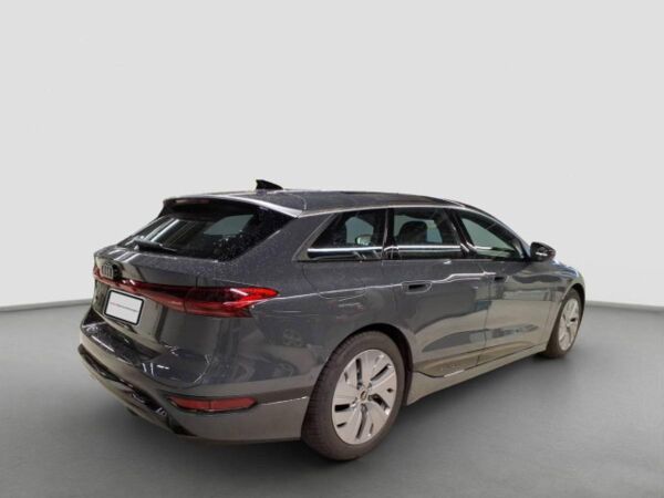 Audi A6 e-tron Avant performance AHK PANO 0,25% bild 3