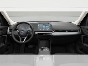 BMW iX1 eDrive20 bild 2