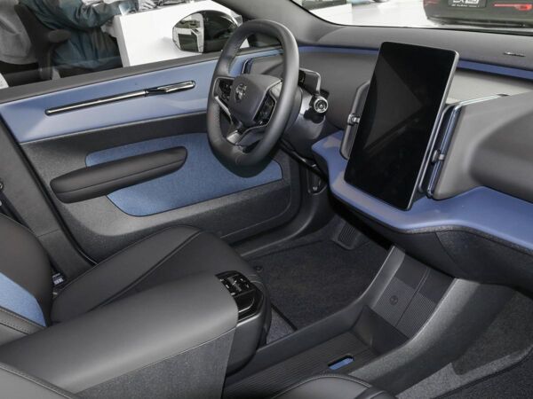 Volvo EX30 Ultra Twin AWD bild 4