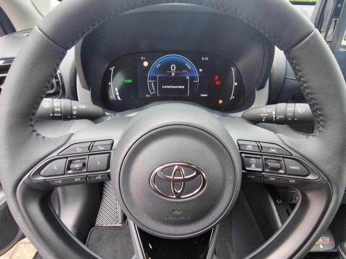 Toyota Yaris Hybrid 1.5l🔥Teamplayer🔥inkl. Comfort-Paket🔥Bis zu 15 Jahre Garantie! bild 7