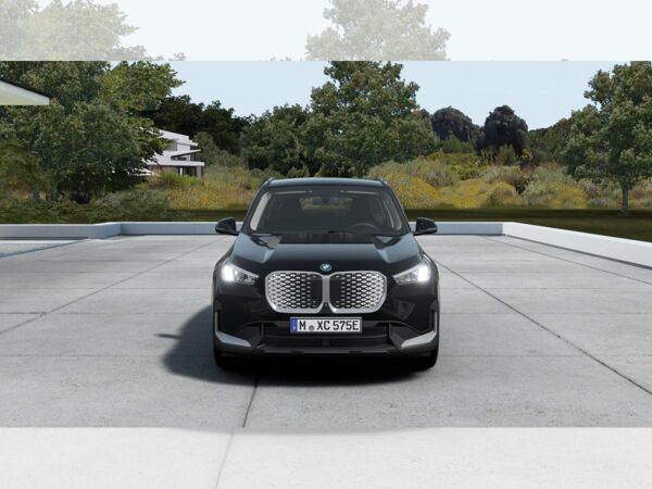 BMW iX1 eDrive20- für Privatkunden! Staatlich Förderung möglich! bild 3