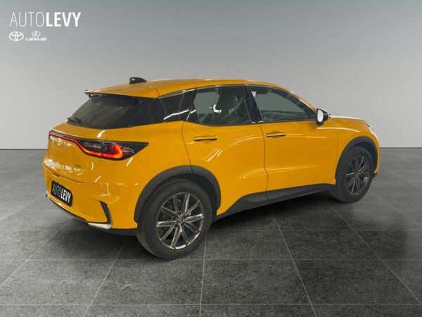 Lexus LBX +Komfort Paket +Navi +R.Kam *div.Farben* bild 6
