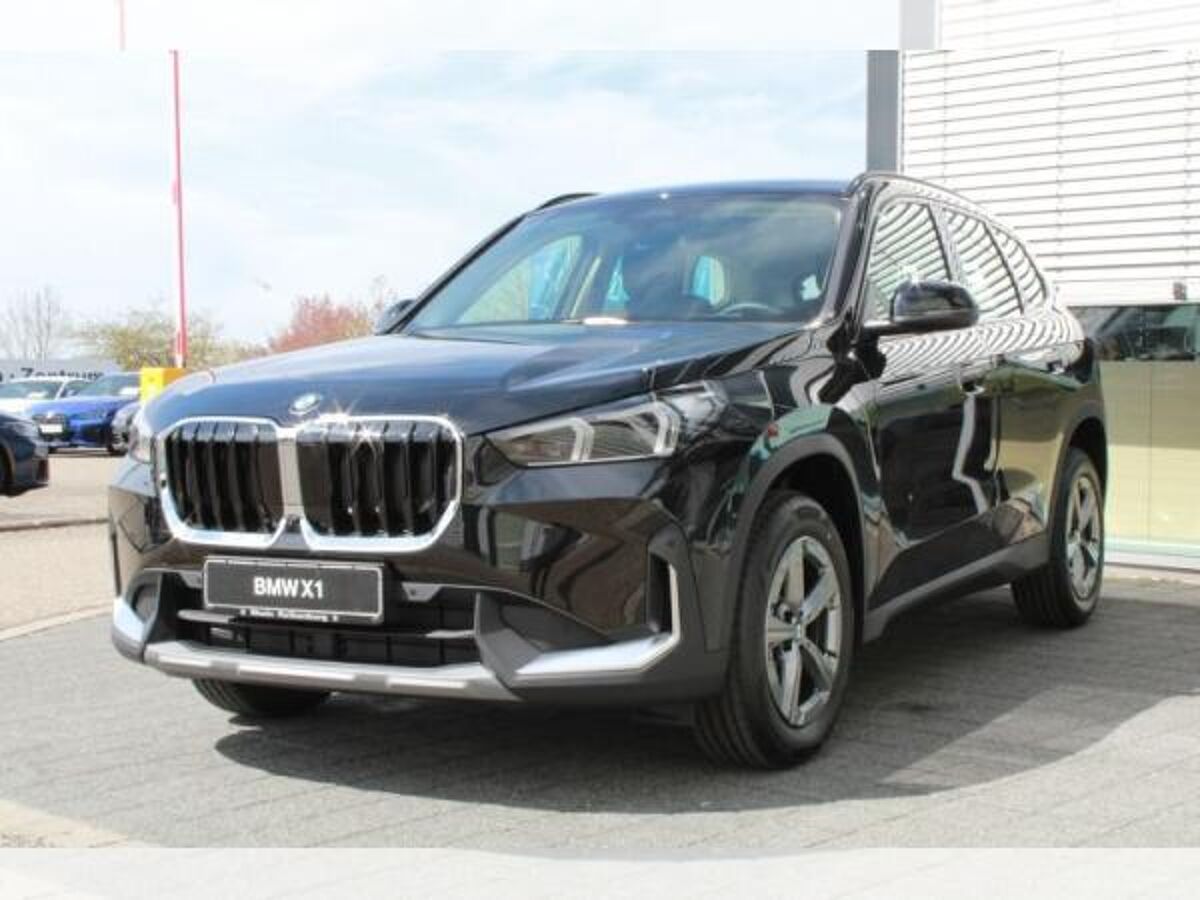 BMW X1 sDrive18i💙 sofort verfügbar💙 mit Innovationspaket💙 bild