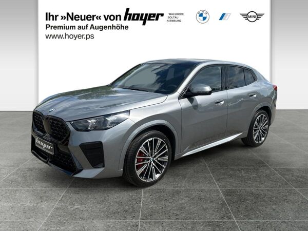 BMW X2 xDrive20d M Sportpaket Pro AHK Pano HUD Iconic Glow bild
