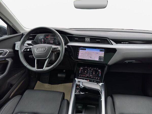 Audi Q8 e-tron 55 quattro advanced*NAVI-PLUS*MATRIX*HUD*PANO*B&O*VIRTUAL bild 5