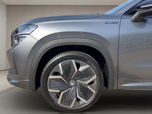 Skoda Kodiaq SOFORT VERFÜGBAR! DSG Sportline DCC Navi AHK Matrix eHeck bild 7