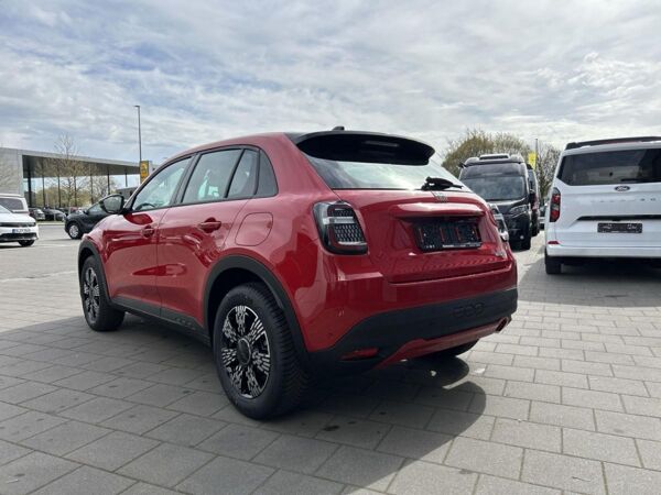 Fiat 600 🌟Business Edition 110PS 🌟 *Kamera/ Ganzjahresreifen/LED/NAVI* bild 4