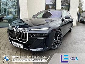 BMW i7 xDrive60 Limousine || M Sport Theatre Screen