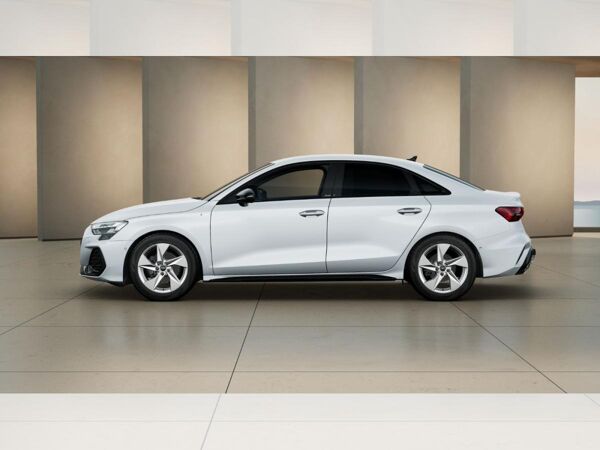 Audi A3 Limousine 35 TFSI AHK S line bild 4