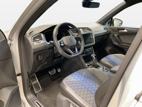 Volkswagen Tiguan R 2.0 TSI DSG 4M AUT SpurH Teilled. bild 6