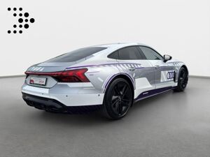 Audi RS e-tron GT ICE RACE EDITION MATRIX*KERAMIK*HUD bild 2