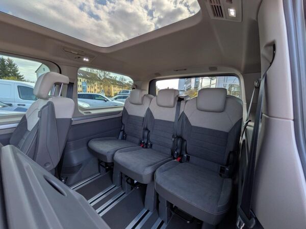 Volkswagen Multivan !sofort verfügbar! Standheizung, HarmanKardon, Pano, Matrix bild 6
