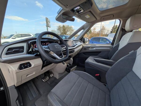 Volkswagen Multivan !sofort verfügbar! Standheizung, HarmanKardon, Pano, Matrix bild 7