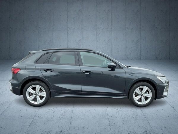 Audi A3 allstreet TFSI e 40 S tr LED FLA ACC virtual bild 7