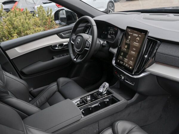 Volvo XC90 T8 Plus Black Edition bild 4