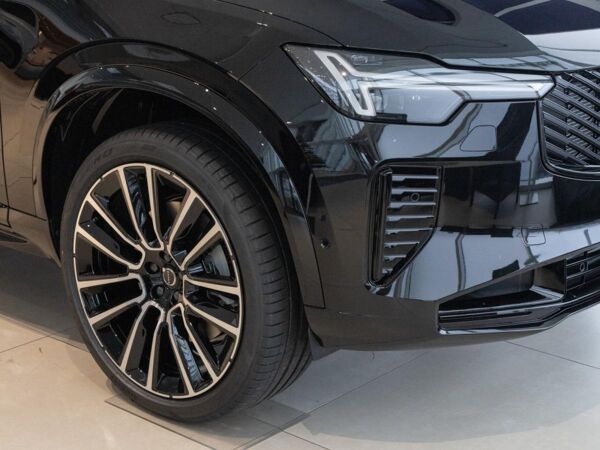 Volvo XC90 T8 Plus Black Edition 22" Felge bild 3