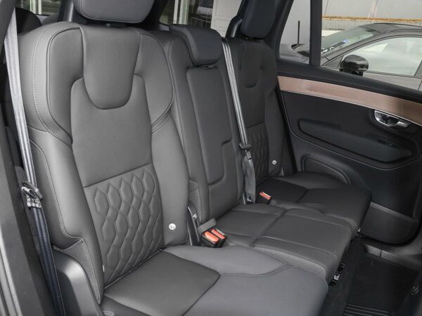Volvo XC90 T8 Ultra Dark bild 5
