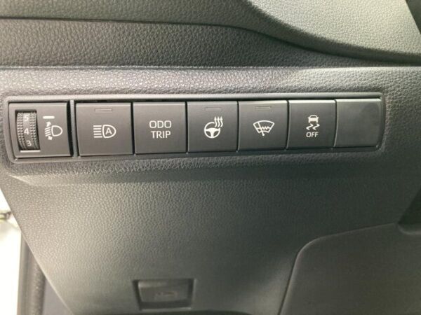 Suzuki Swace Comfort+ CVT Hybrid bild 2