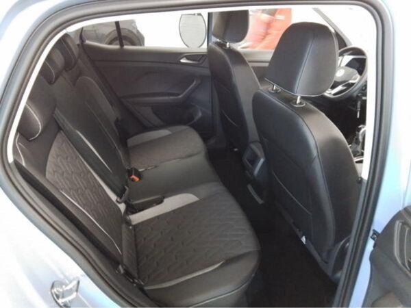Volkswagen T-Cross GOAL 1.0 TSI 70kW - LED ACC PDC SHZ MFL LM Navi CarPlay DAB+ Digital Cockpit bild 4