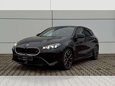 BMW M135i Limousine * >23%* M Perfomance Deals *