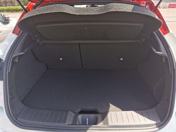 Nissan Juke Redline Hybrid Navi|Kamera|Sitz/LenkradHeiz bild 6