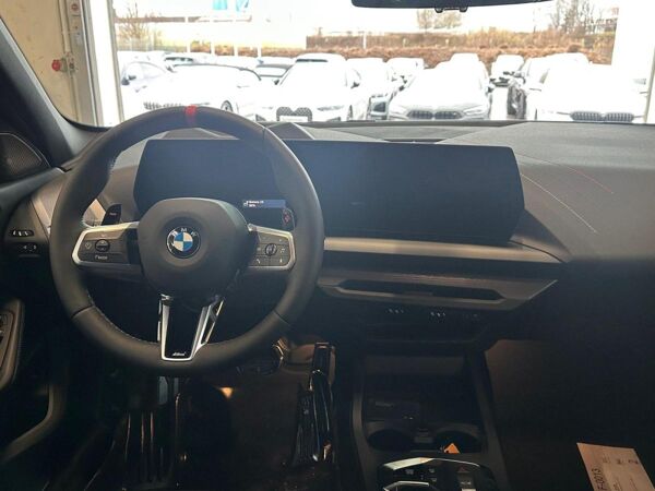 BMW M135i Limousine * >23%* M Perfomance Deals * bild 5