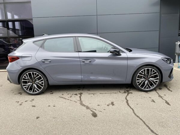 Cupra Leon VZ 2.0 TSI DSG MATRIX SENNHEISER RFK ACC CarPlay bild 6