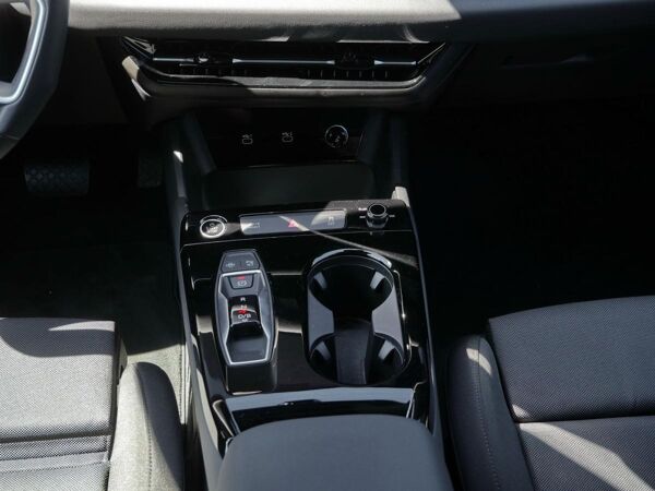 Audi A6 e-tron A6 Sportback e-tron S line 571km/WLTP*AHK*Air bild 7