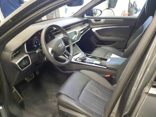Audi RS6 Avant qu 5JGAR HUD MATRIX StHzg Kamera AHK bild 5
