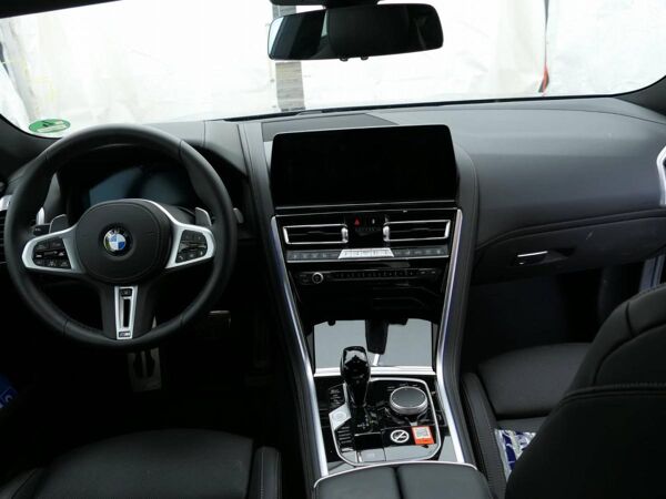 BMW M850 i Coupe. xDri.,  Dri. Ass. Prof.,  Park. Ass. +.,  Keyless.,  Soft Close.,  uvm. bild 4