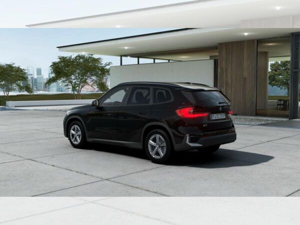 BMW X1 sDrive20i Automatik🔥Lager Abverkauf🔥Exclusive Sonderkonditionen 🚗 bild 3