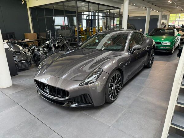 Maserati Granturismo 3.0 V6 361kW Auto AWD bild 1