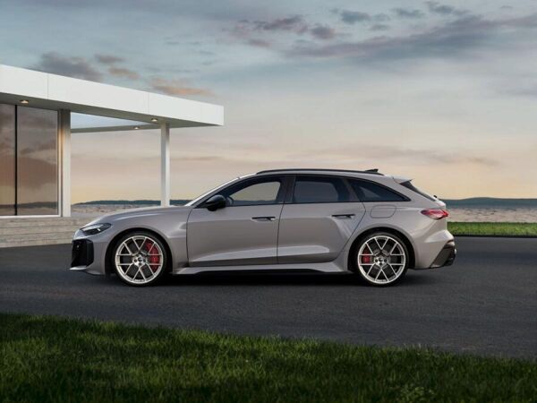 Audi RS5 Keramikbremse*Audi Sport Paket* Opikpaket Carbon* Anschlussgarantie* bild 3